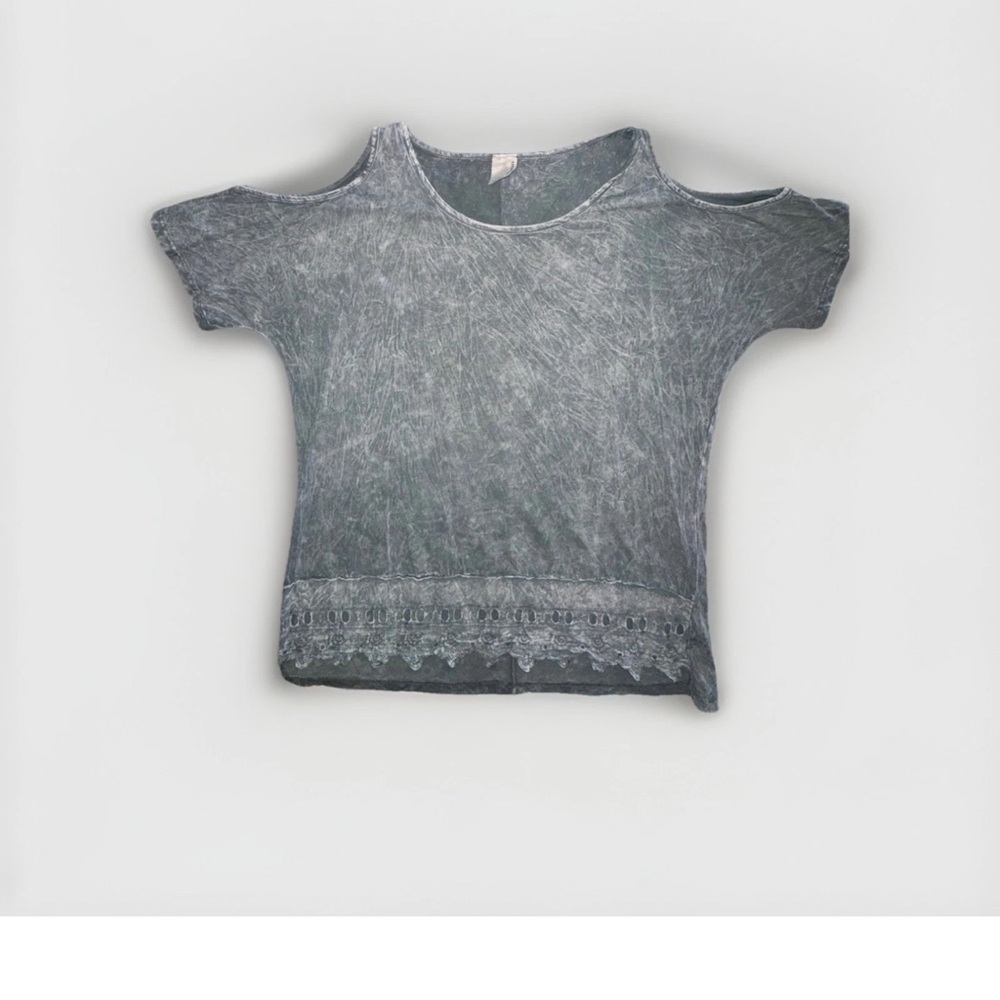 American Age Gray Top with Lace Detail - Picture 3 of 5